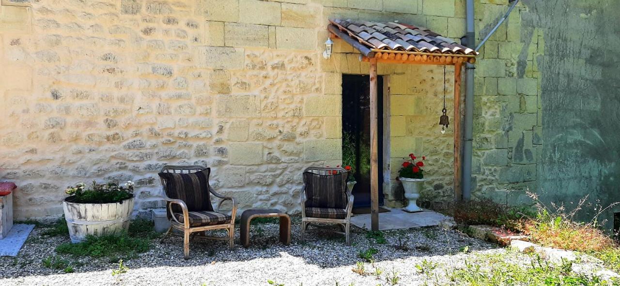 Aux Tuileries Nord B&B Créon Eksteriør billede